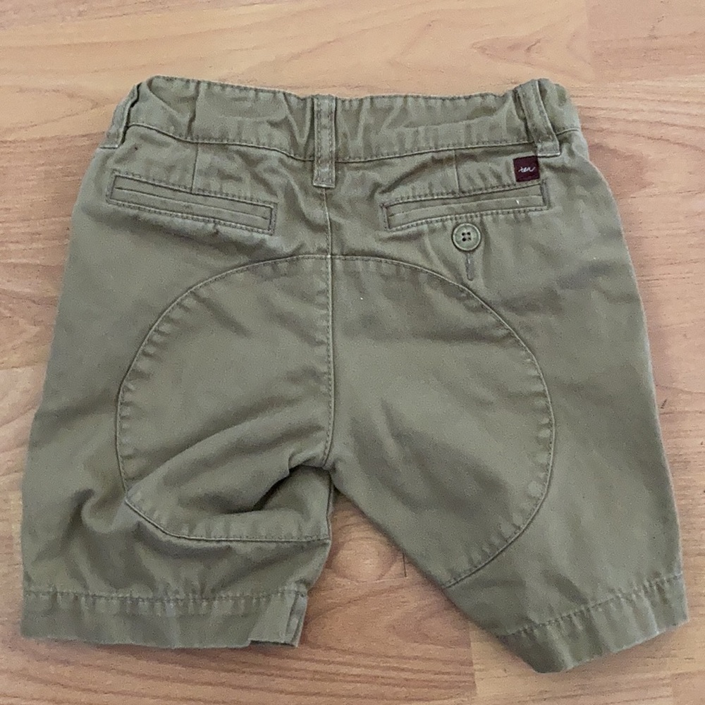 Tea Collection Canvas Shorts - Picture 2 of 3